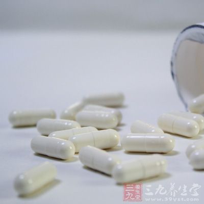 如發(fā)現(xiàn)宮頸裂傷應(yīng)及時縫合，并使用抗生素