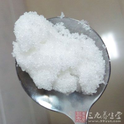 玉米须30g,甜酒酿100g,白糖少许