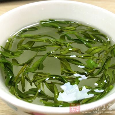 每天都喝几杯绿茶或花茶