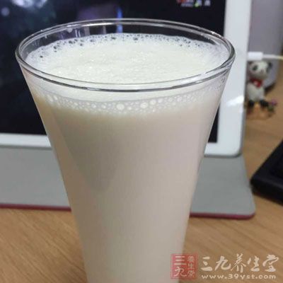 头发出油厉害怎么办这些食物有效控油