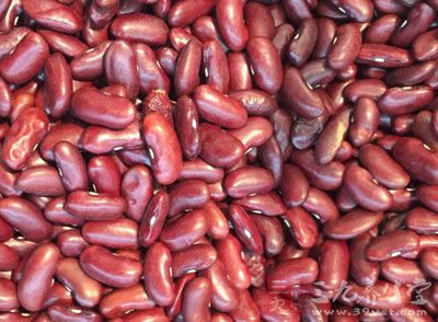 双豆——红豆、绿豆都是排毒圣品,并且有高纤维低脂肪的特点 双豆——红豆、绿豆都是排毒圣品,并且有高纤维低脂肪的特点