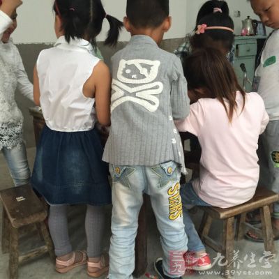 幼儿患呼吸道感染较多