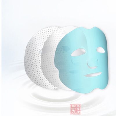 面膜的便宜或昂贵,决定于它的精华液浓度和比例 面膜的便宜或昂贵,决定于它的精华液浓度和比例