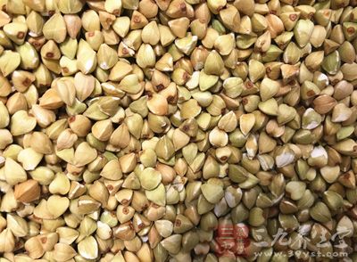 荞麦的碳水化合物主要是淀粉 荞麦的碳水化合物主要是淀粉