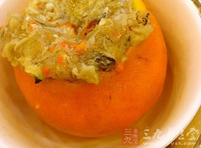 煲半小時(shí)，調(diào)入適量食鹽便可