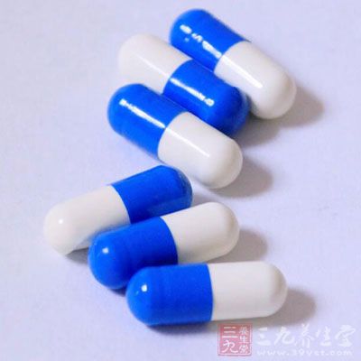 患儿可使用鲁米那5-10mg/Kg/日，分两至三次服用