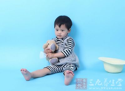 幼儿喂养不当易患外耳道炎