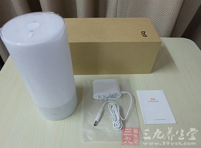 主体材质白色的部分应该是塑料 主体材质白色的部分应该是塑料