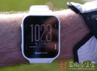 这款手表给我的第一感觉就是轻便 这款手表给我的第一感觉就是轻便