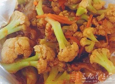 再好的食用油经反复油炸都会产生大量的反式脂肪酸 再好的食用油经反复油炸都会产生大量的反式脂肪酸