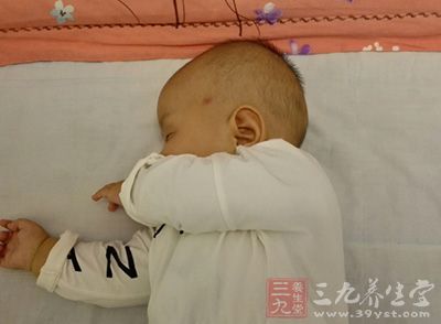 小孩子患急性喉炎需要注意三点