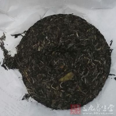 机械压制使茶叶内含物质得到适度的释放