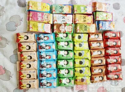 购两份送十二生肖薯条,还有两袋蛋糕 购两份送十二生肖薯条,还有两袋蛋糕