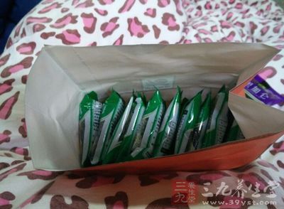 包装上明确写明品牌 包装上明确写明品牌