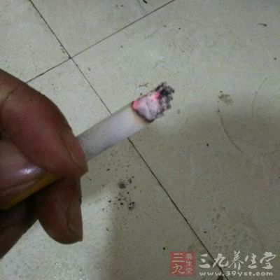 吸煙是很多人會(huì)做的一件事情