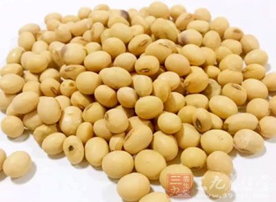 多數(shù)豆類富含蛋白質(zhì)、葉酸、鐵和B族維生素，而脂肪含量極低。豆類消費越多，心臟越健康