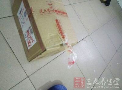 包装仔细,东西挺沉啊 包装仔细,东西挺沉啊