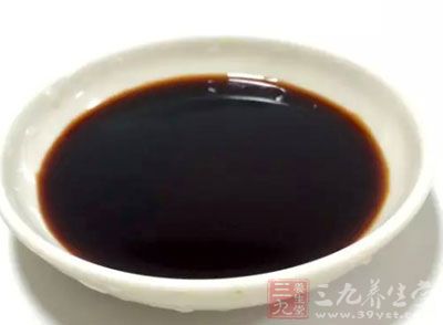 不濫用食醋熏蒸和服用板藍(lán)根阻止疾病傳播