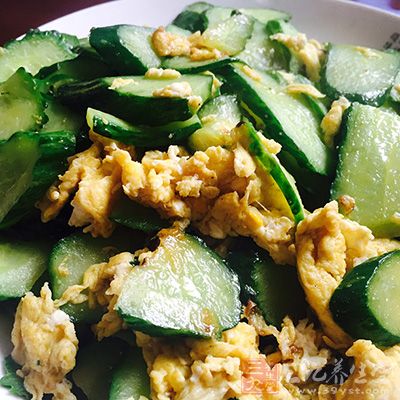 黄瓜以清香多汁而著称 黄瓜以清香多汁而著称