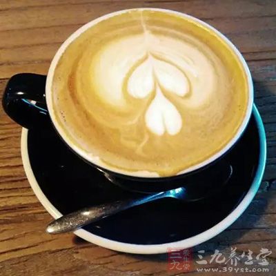 应当减少或避免咖啡因摄入 应当减少或避免咖啡因摄入