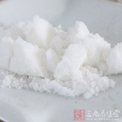 高筋粉140g，低筋粉60g、橄欖油15g，干酵母5g，糖16g，鹽3g，水120ml