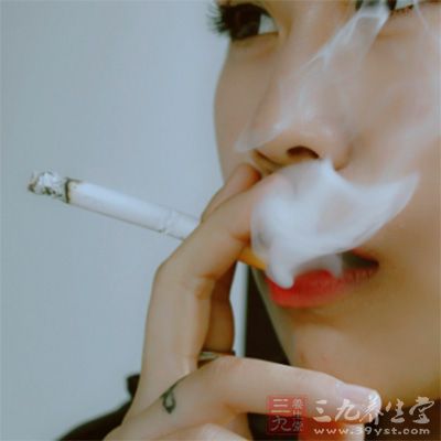 吸煙已成為一種交際手段