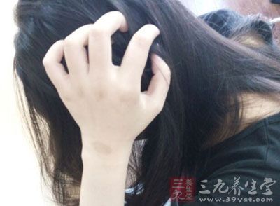 发热伴寒战指由于疾病导致机体病理性体温升高并伴有寒战的症状