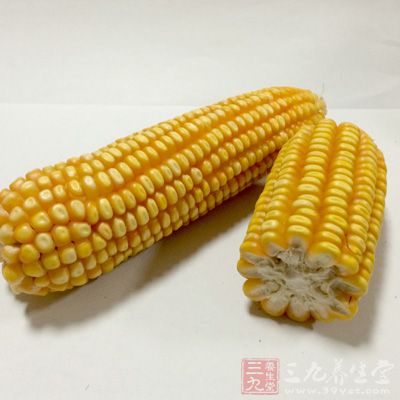 孕中期膳食要葷紊兼?zhèn)?、粗細搭? title=