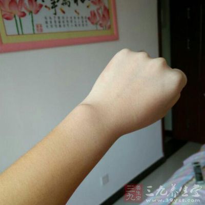 拔之前一定要清干净你的所有毛孔 拔之前一定要清干净你的所有毛孔