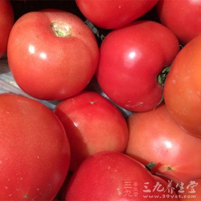 宜多食西紅柿、藕、柑橘、蘋(píng)果