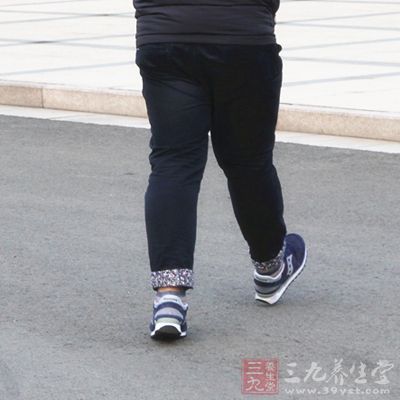 有很多朋友一直有习惯就是刚起床立马就晨练 有很多朋友一直有习惯就是刚起床立马就晨练