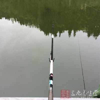 钓鱼技巧 夏季气压低时如何垂钓(2)