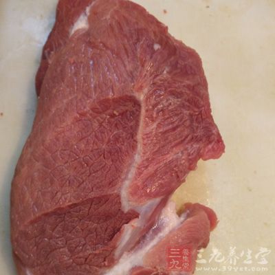 晚餐时多吃一些富含锌、铜的牡蛎、鱼、瘦肉、虾、鳝鱼等食物