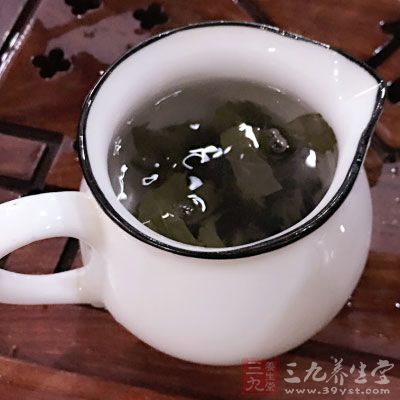 適量飲茶，可清熱解毒、消炎抗菌、軟化血管