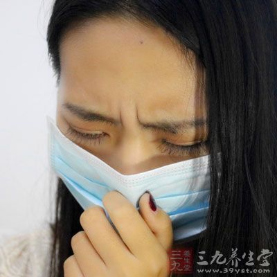 初夏季节病毒活跃，一些流感病毒、手足口病病毒等都容易入侵人体