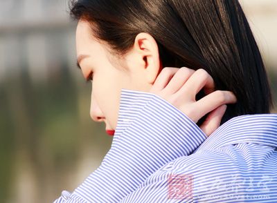 小肠病变的压痛多在脐周围 小肠病变的压痛多在脐周围