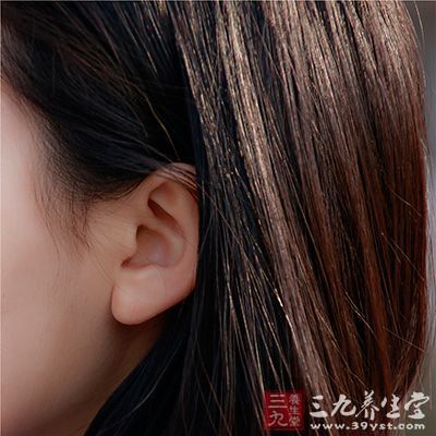 常搓耳,延缓衰老 常搓耳,延缓衰老