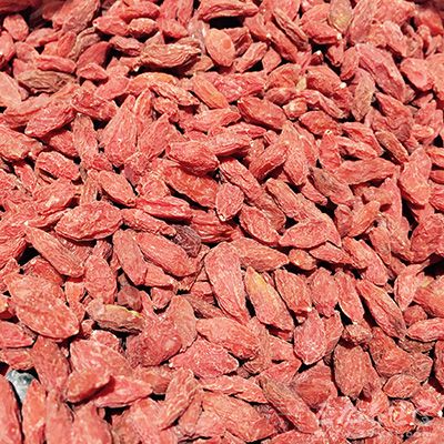 每天服用一杯枸杞子茶,有美容养颜的作用 每天服用一杯枸杞子茶,有美容养颜的作用