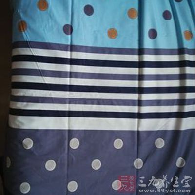 纱支精细，其针线密度高