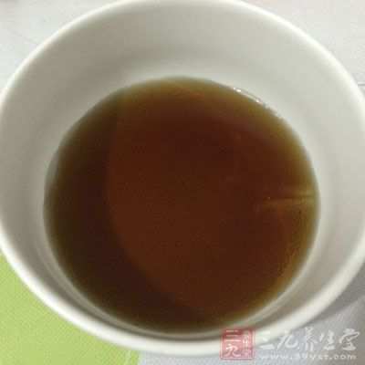 邪犯少陽，主方：小柴胡湯