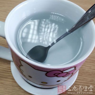 因此，飲用水的溫度不能太熱也不能太冷。適宜的溫度是10-30攝氏度