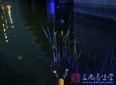 钓鱼技巧 夏季在江河钓黄颡的两个技巧