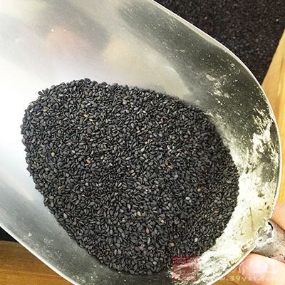 黑芝麻的功效与作用 黑芝麻的功效与作用
