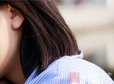 头发新陈代谢是产生的垃圾无法正常排出