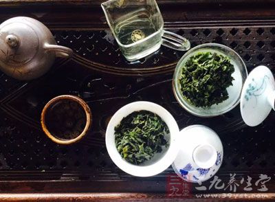 常喝绿茶有什么好处 喝绿茶竟有这好处