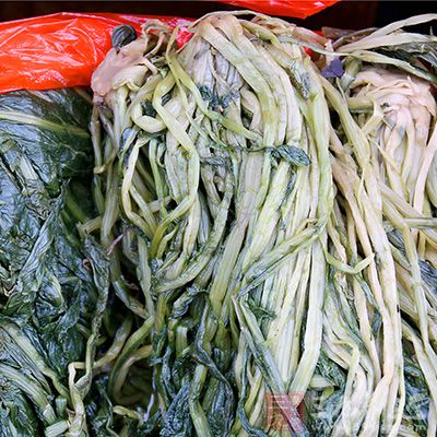 蔬菜的腌制方法有三种,即咸菜、泡菜、酱菜 蔬菜的腌制方法有三种,即咸菜、泡菜、酱菜