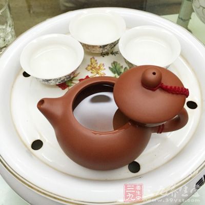 養(yǎng)壺就如同培養(yǎng)樹苗般