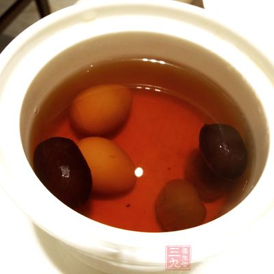 桂圆莲子汤