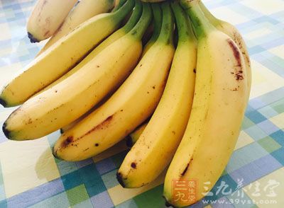 香蕉含有的大量水溶性植物纤维