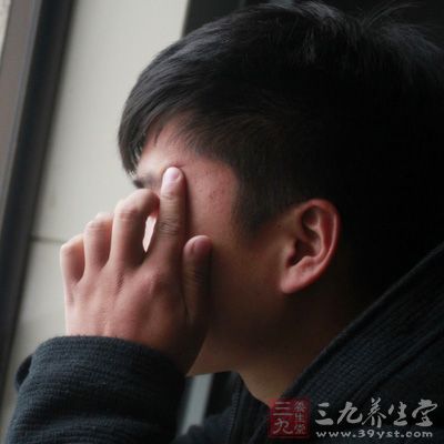 無(wú)痛性間歇性便后出血是痔瘡的常見(jiàn)癥狀